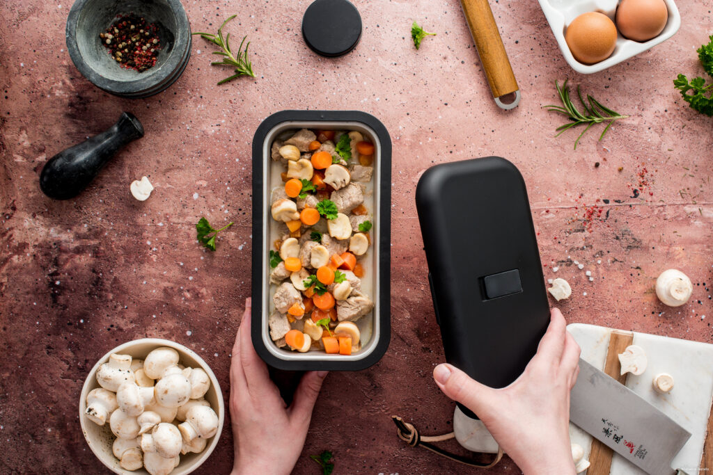 monbento - [MB WARMER: NOW AVAILABLE] The MB Warmer heating bento box 🍱🔥  is now officially available! Pink Natural, green Pastel or black Onyx …  which color will be part of your